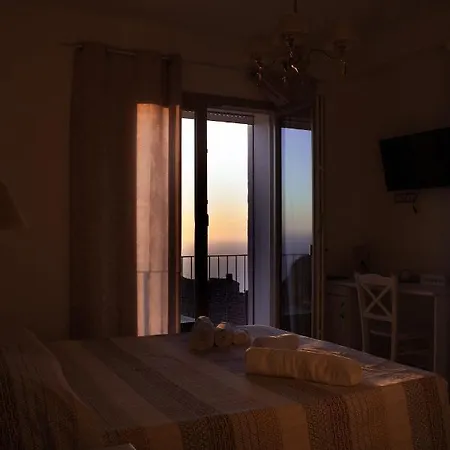 Bellavista בית הארחה Nebida