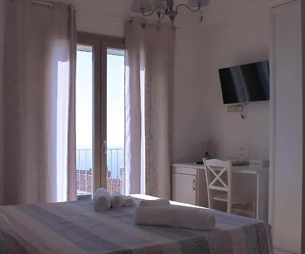 Гостевой дом Bellavista Nebida